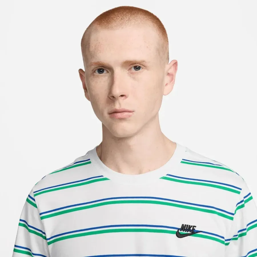 Футболка Nike Sportswear Club Stripe Tee DZ2985-094