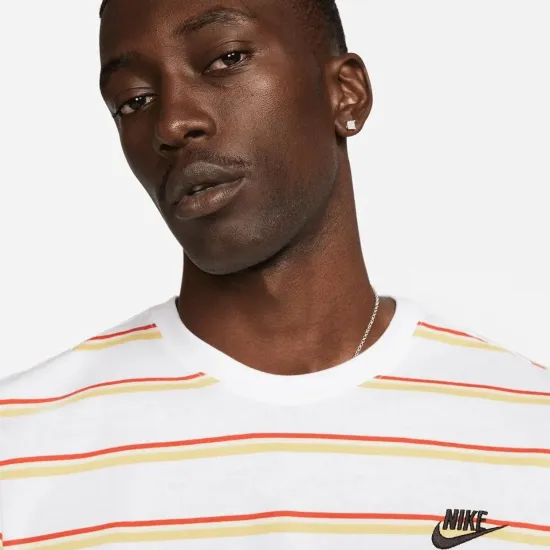 Футболка Nike Sportswear Club Stripe Tee DZ2985-100