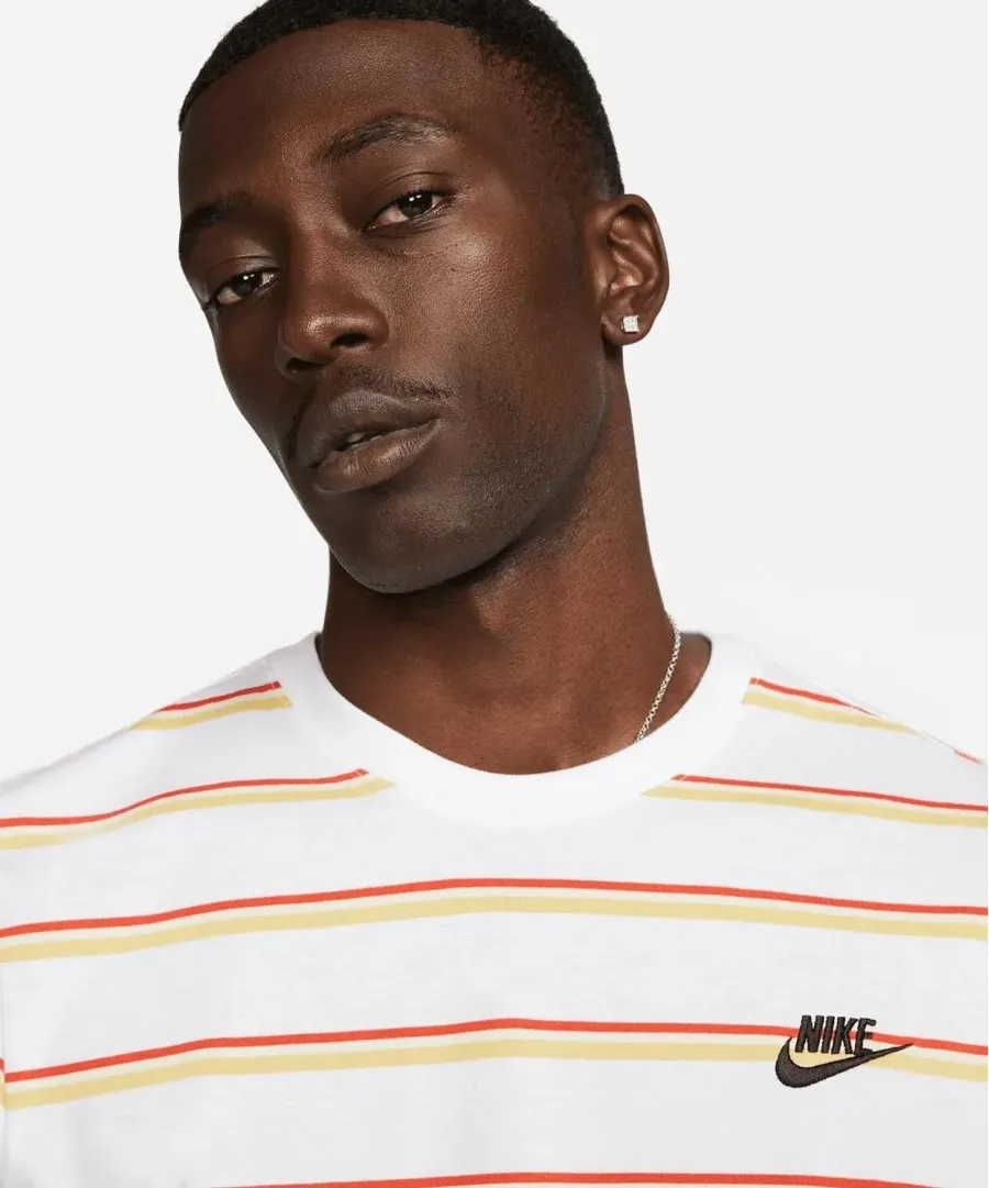 Футболка Nike Sportswear Club Stripe Tee DZ2985-100