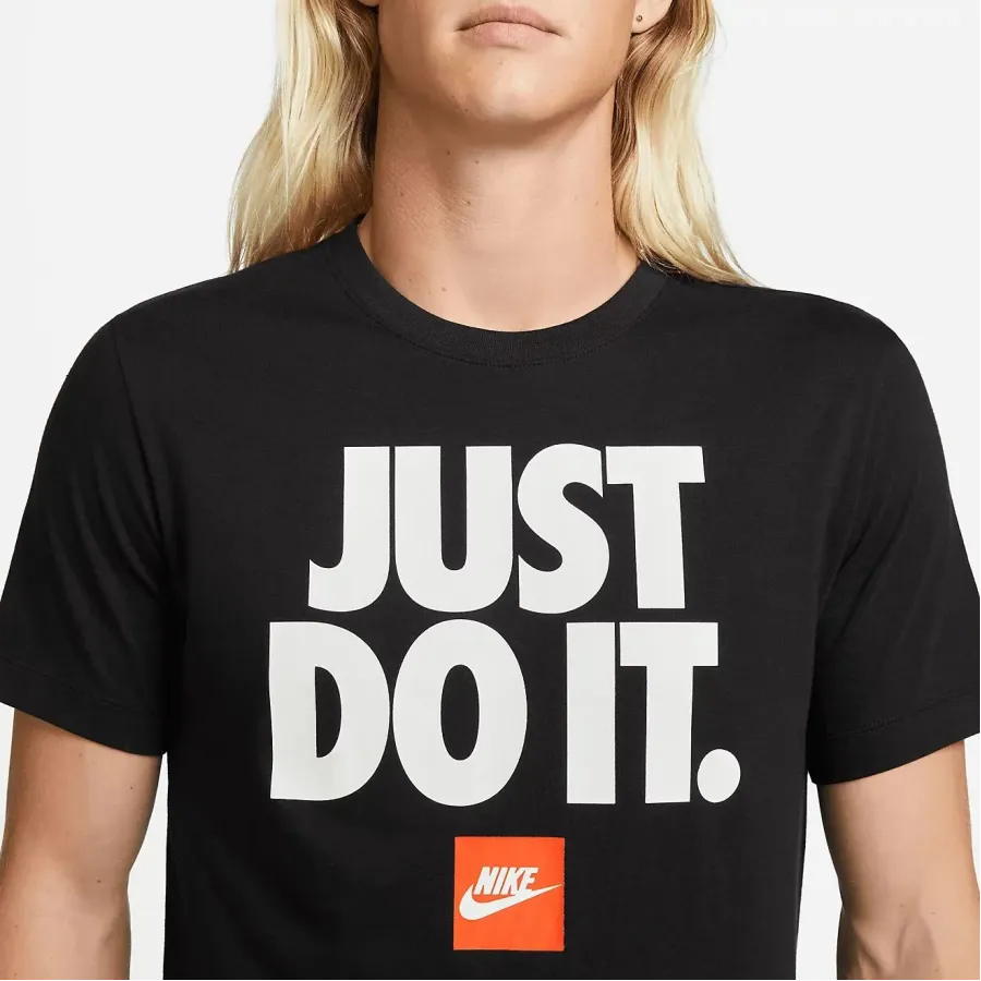 Футболка Nike Sportswear Just Do It Verbiage DZ2989-010