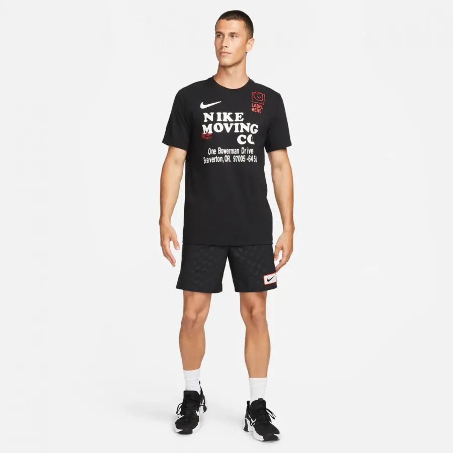 Футболка Nike Sportswear Tee M90 12MO Futura DZ2997-010