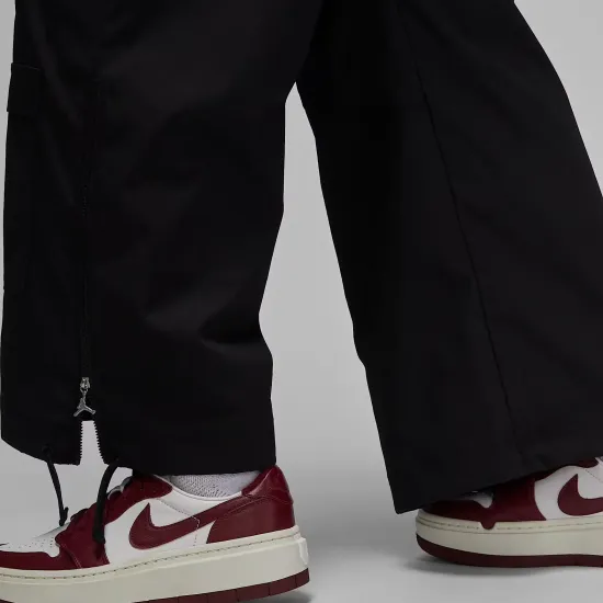 Штани Nike Air Jordan Chicago DZ3349-010