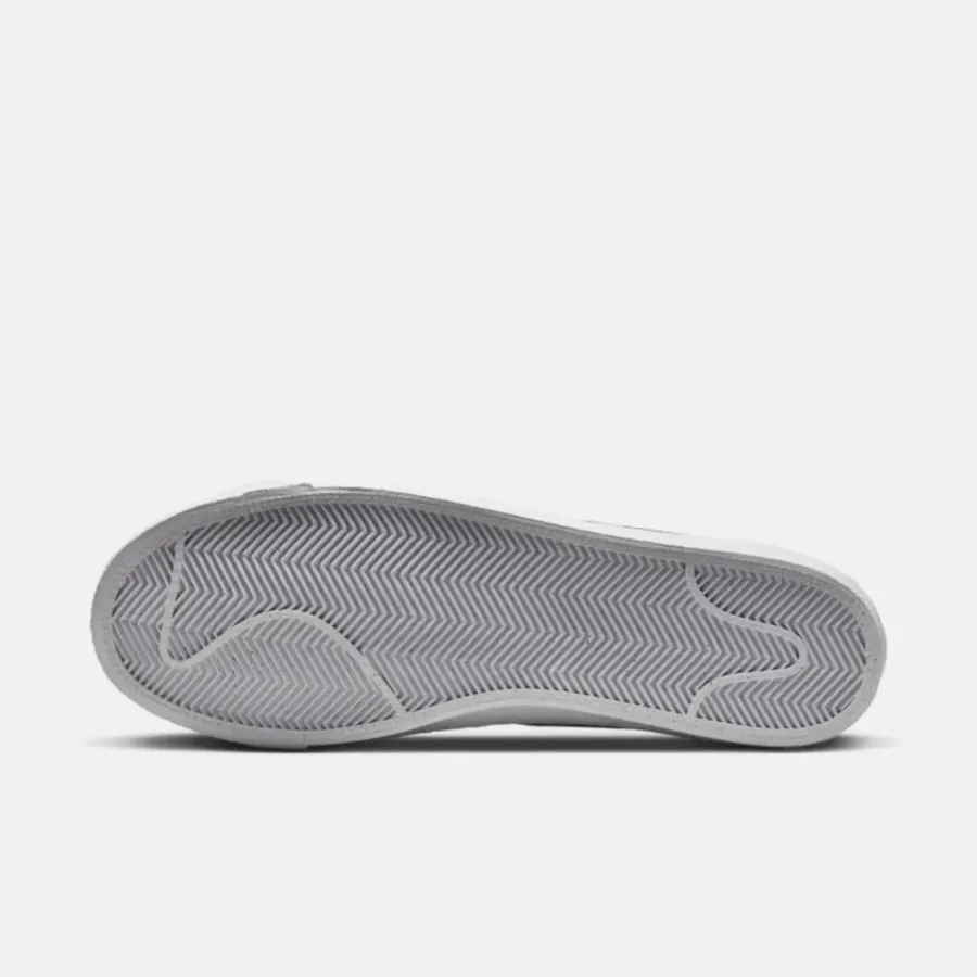 Кросівки Nike Air Max Plus DZ3480-100