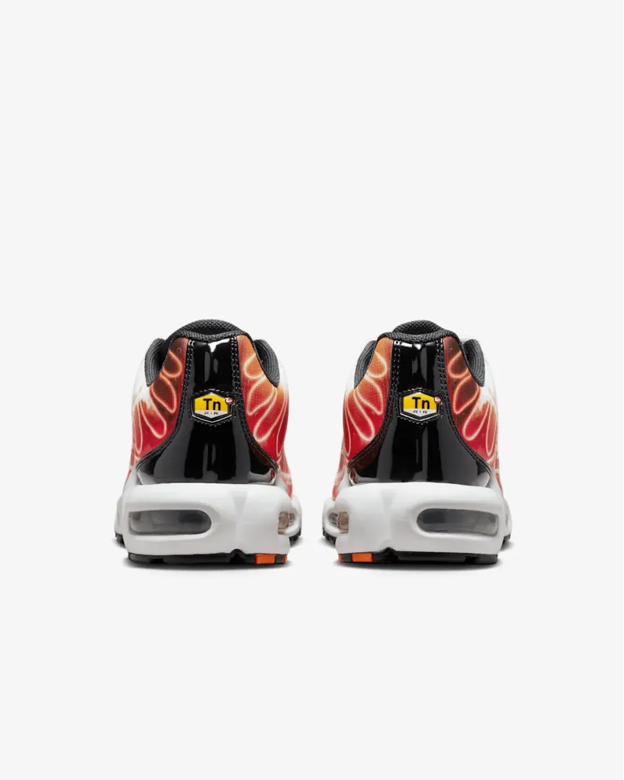 Кросівки Nike Air Max Plus DZ3531-600