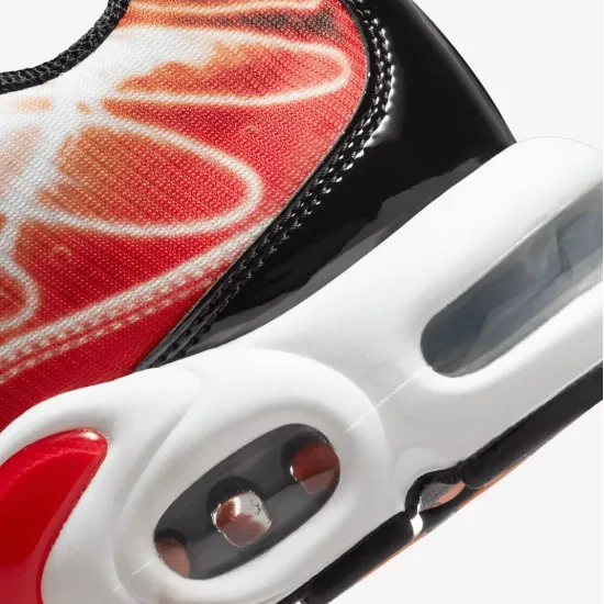 Кросівки Nike Air Max Plus DZ3531-600
