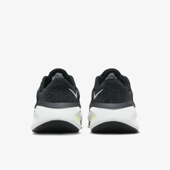 Кросівки Nike Versair DZ3547-001