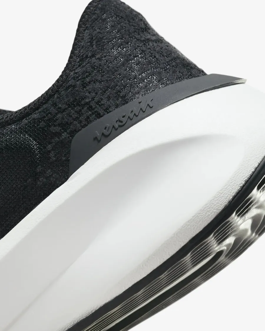 Кросівки Nike Versair DZ3547-001