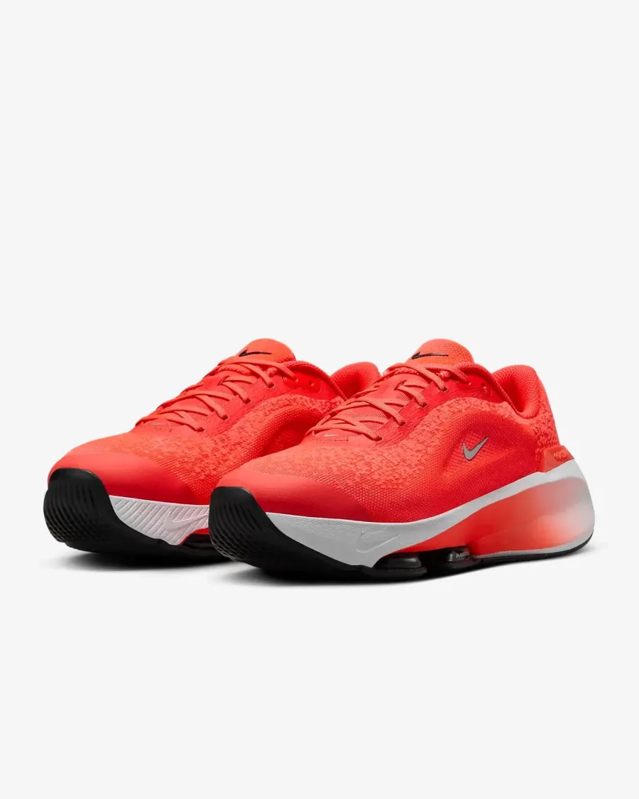 Кросівки Nike Versair DZ3547-600