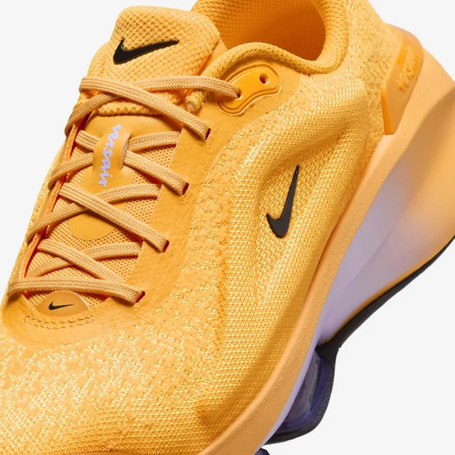 Кросівки Nike Versair DZ3547-705