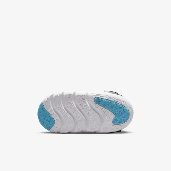 Кросівки Nike Dynamo Go SE Toddler DZ4128-700