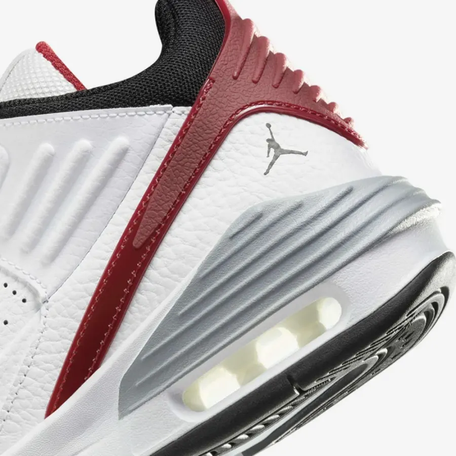 Кросівки Nike Air Jordan Max Aura 5 DZ4352-101