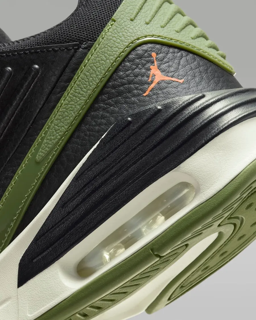 Кросівки Nike Air Jordan Max Aura 5 DZ4353-003