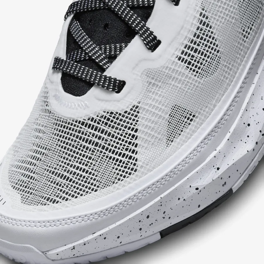 Кросівки Nike Air Jordan Max Aura 5 DZ4353-101