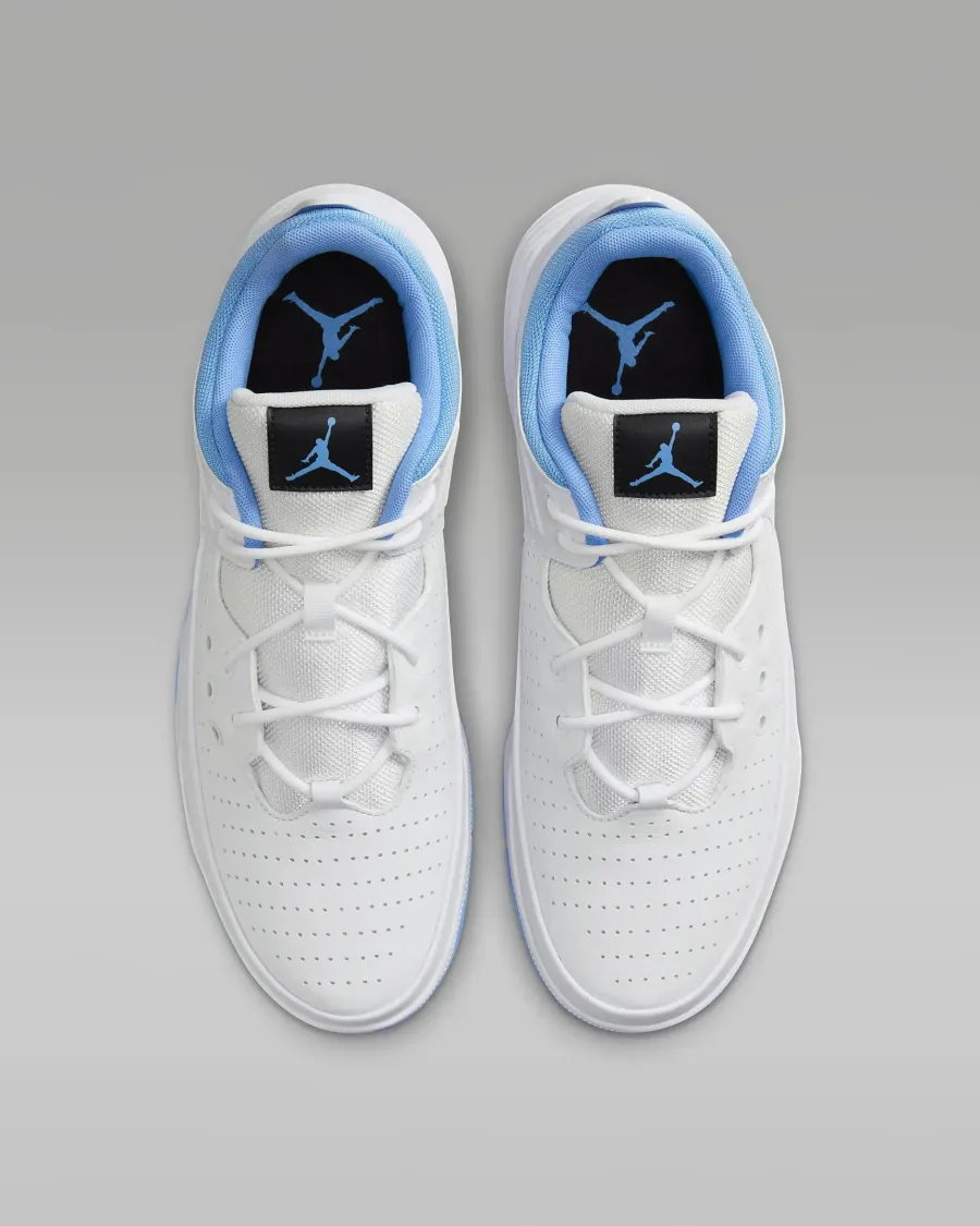 Кросівки Nike Air Jordan Max Aura 5 DZ4353-104