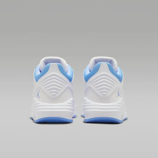Кросівки Nike Air Jordan Max Aura 5 DZ4353-104