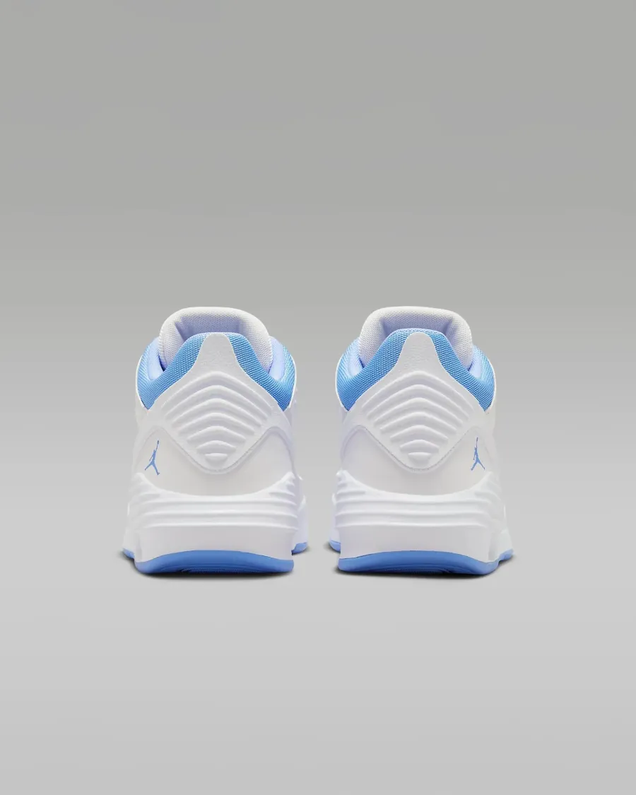 Кросівки Nike Air Jordan Max Aura 5 DZ4353-104