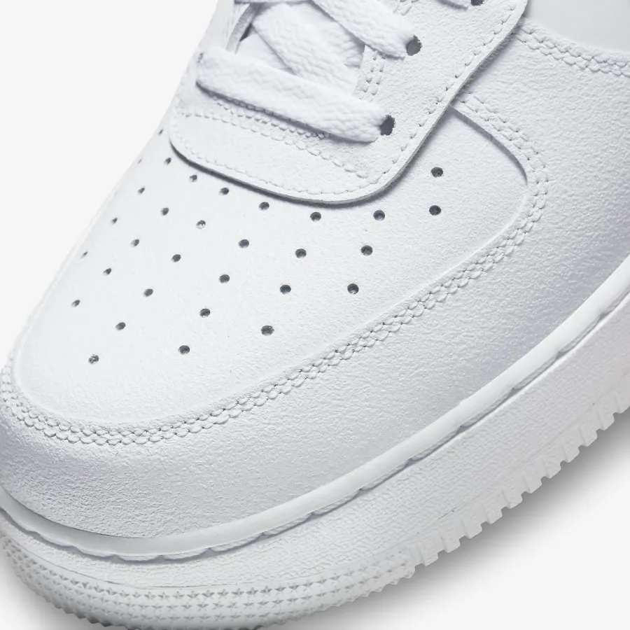 Кросівки Nike Air Force 1 '07 DZ4510-100