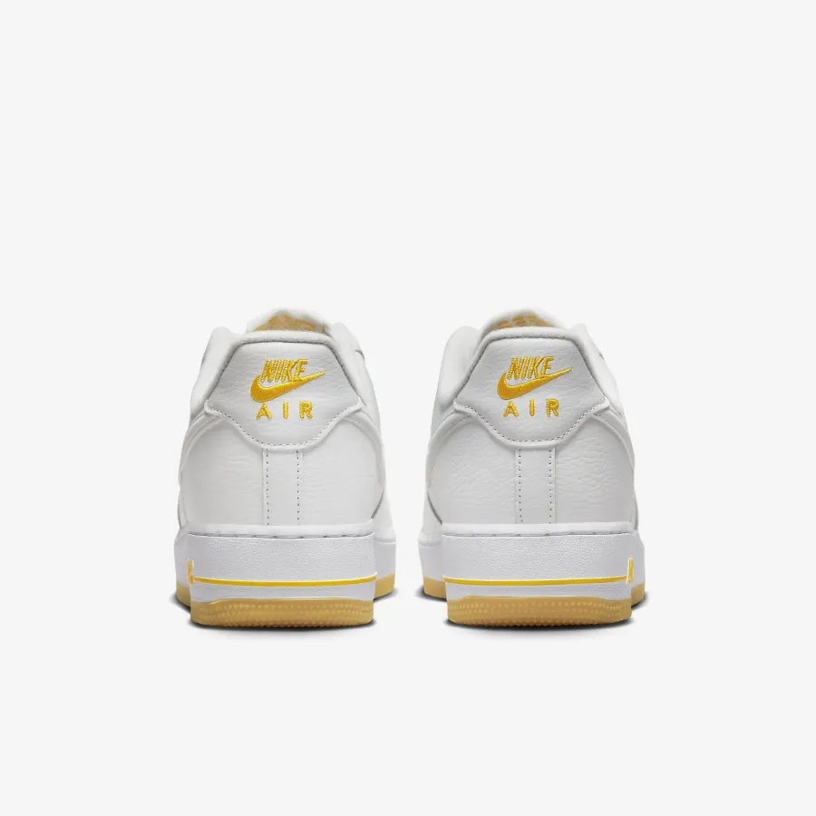 Кросівки Nike Air Force 1 07 DZ4512-100