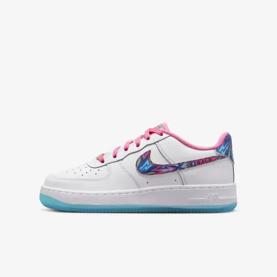 Кросівки Nike Air Force 1 DZ4883-100