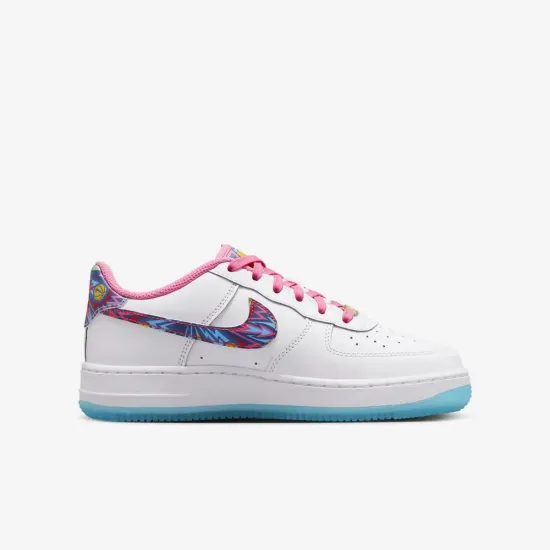 Кросівки Nike Air Force 1 DZ4883-100