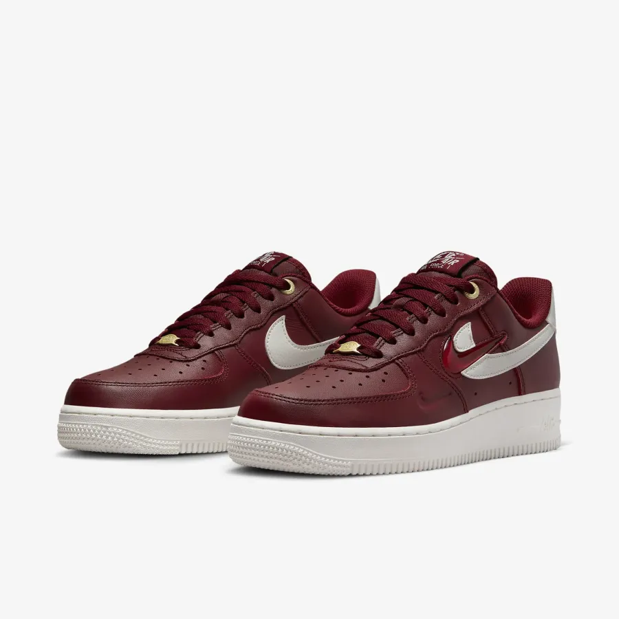 Кросівки Nike Air Force 1 07 Premium DZ5616-600