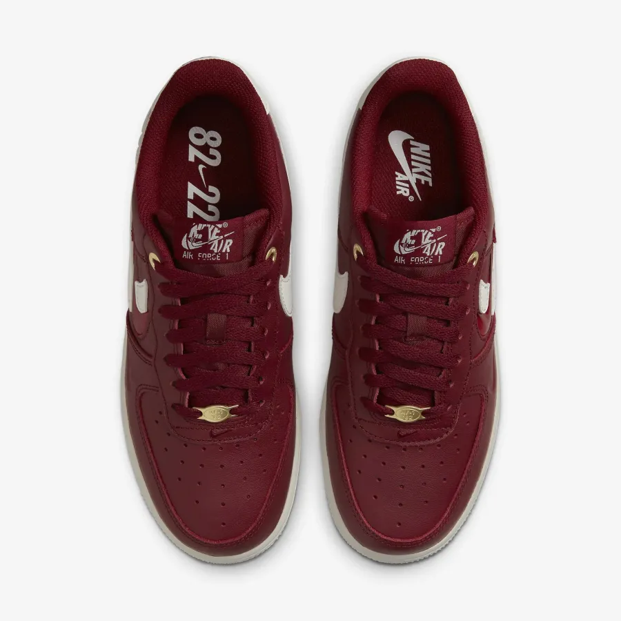 Кросівки Nike Air Force 1 07 Premium DZ5616-600
