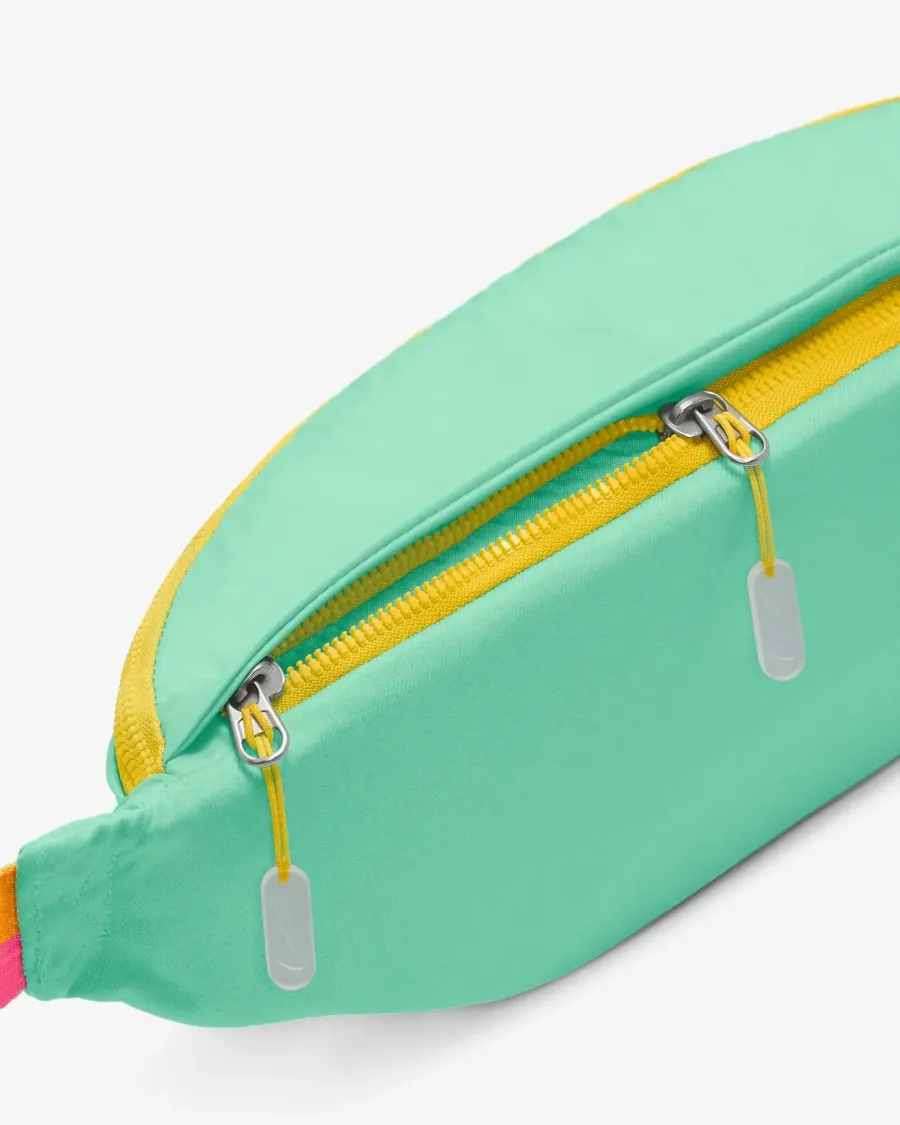 Сумка Nike Heritage Waistpack DZ6293-349