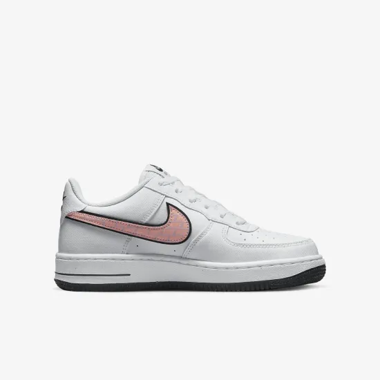 Кросівки Nike Air Force 1 DZ6307-100