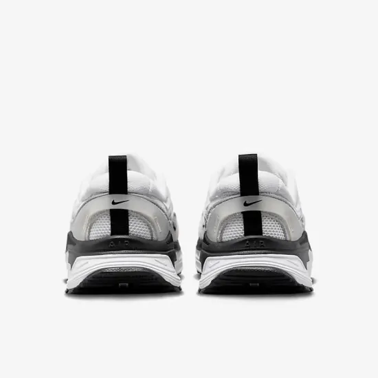 Кросівки Nike Air Max Bliss DZ6754-100