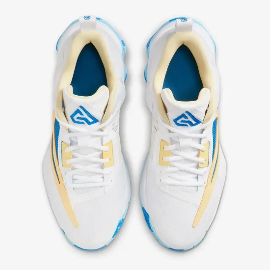 Кросівки Nike Giannis Immortality 3 DZ7533-101