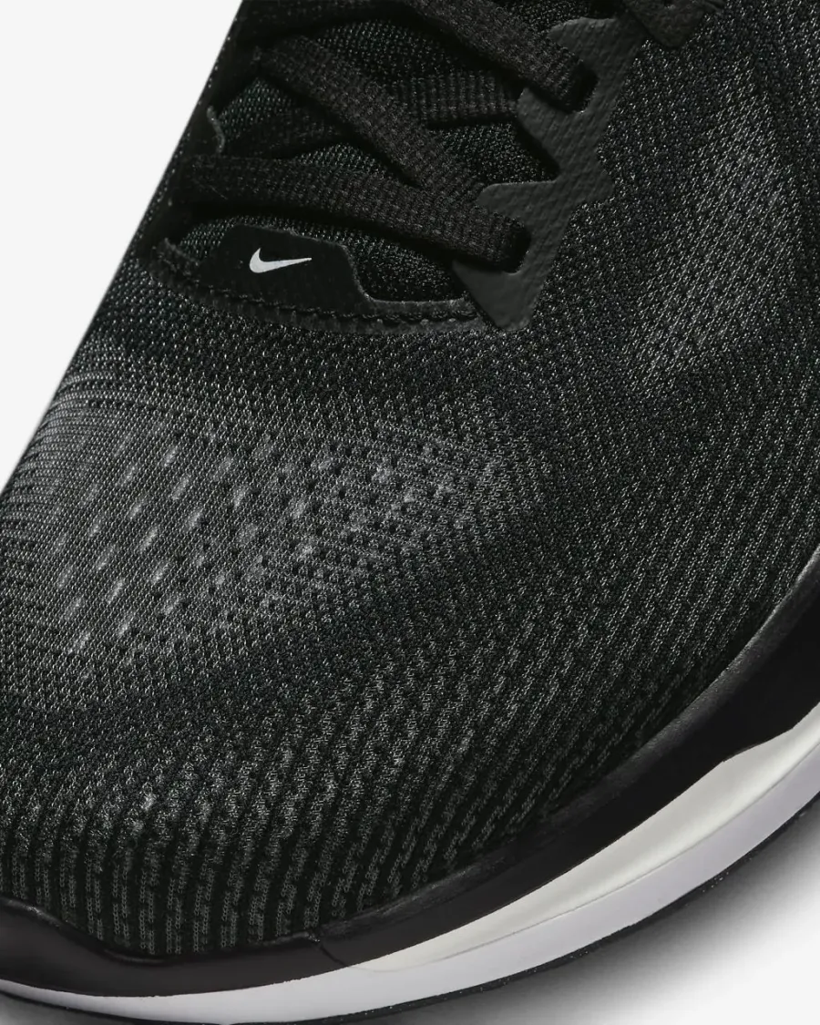 Кросівки Nike Vomero 17 FB1309-004