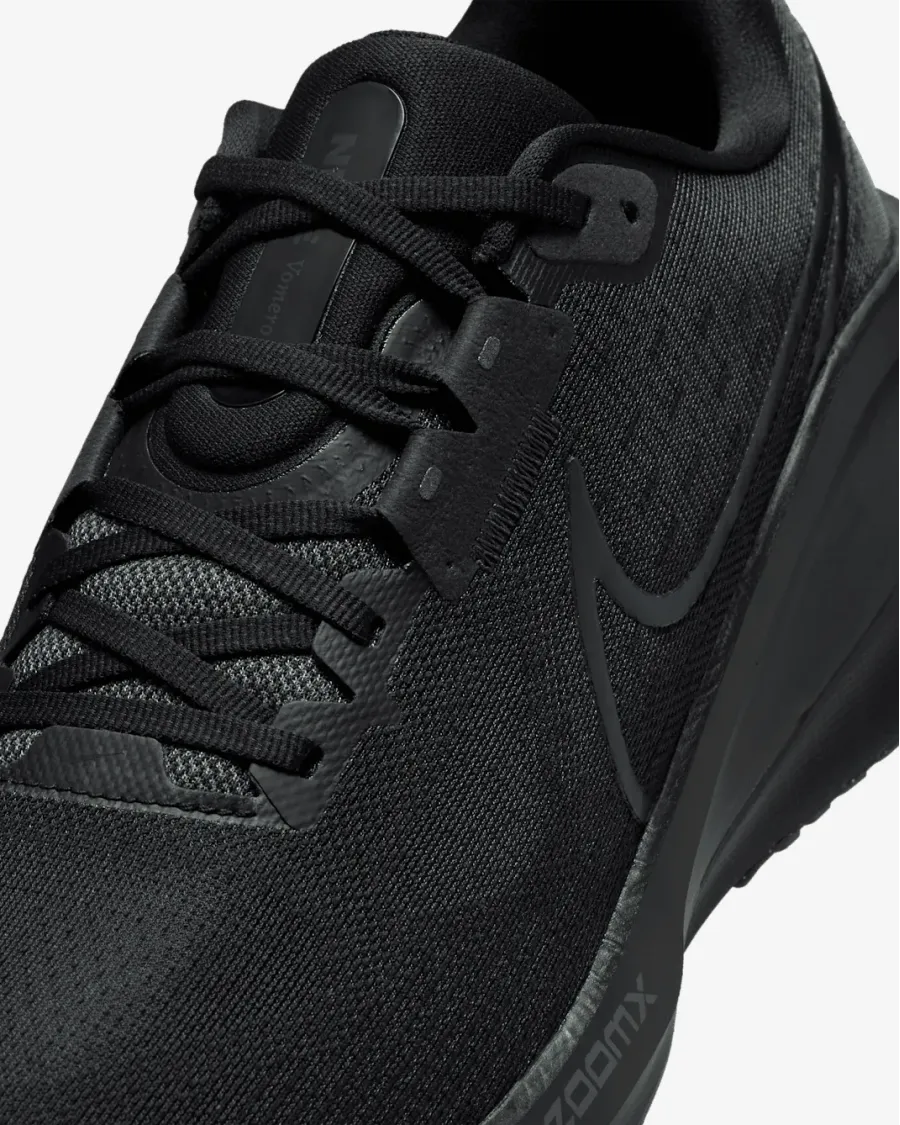 Кросівки Nike Vomero 17 FB1309-005