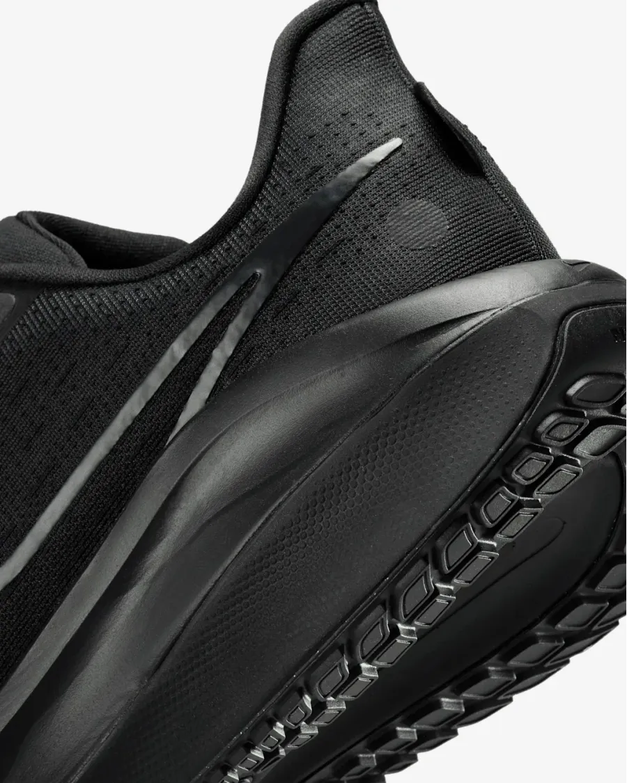 Кросівки Nike Vomero 17 FB1309-005