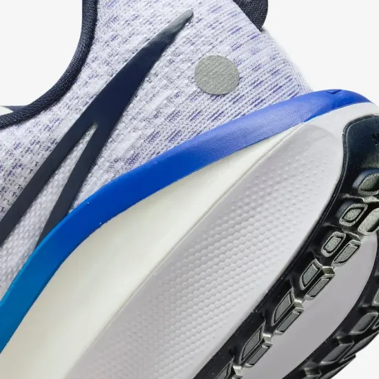Кросівки Nike Vomero 17 Road Running FB1309-100