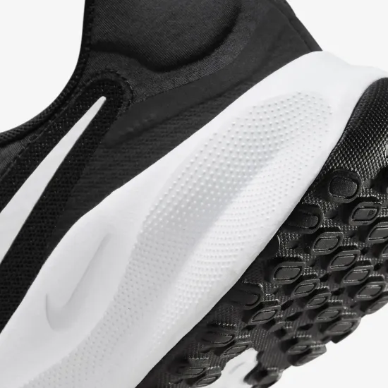 Кросівки Nike Revolution 7 FB2207-001