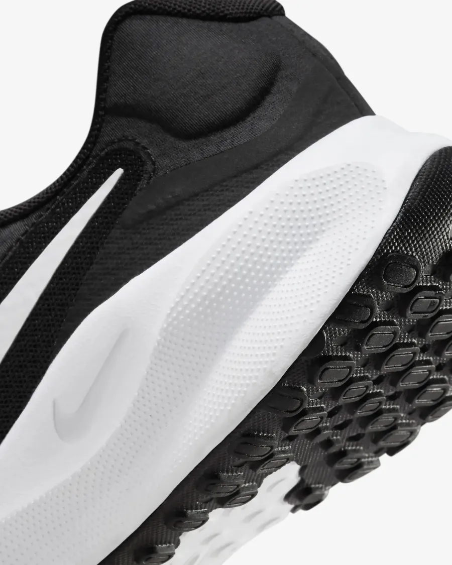 Кросівки Nike Revolution 7 FB2207-001