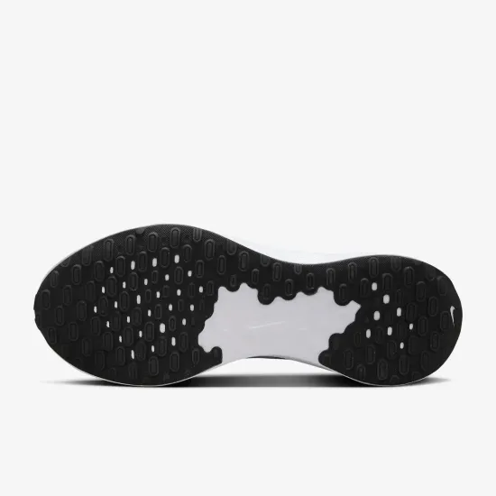 Кросівки Nike Revolution 7 FB2207-007