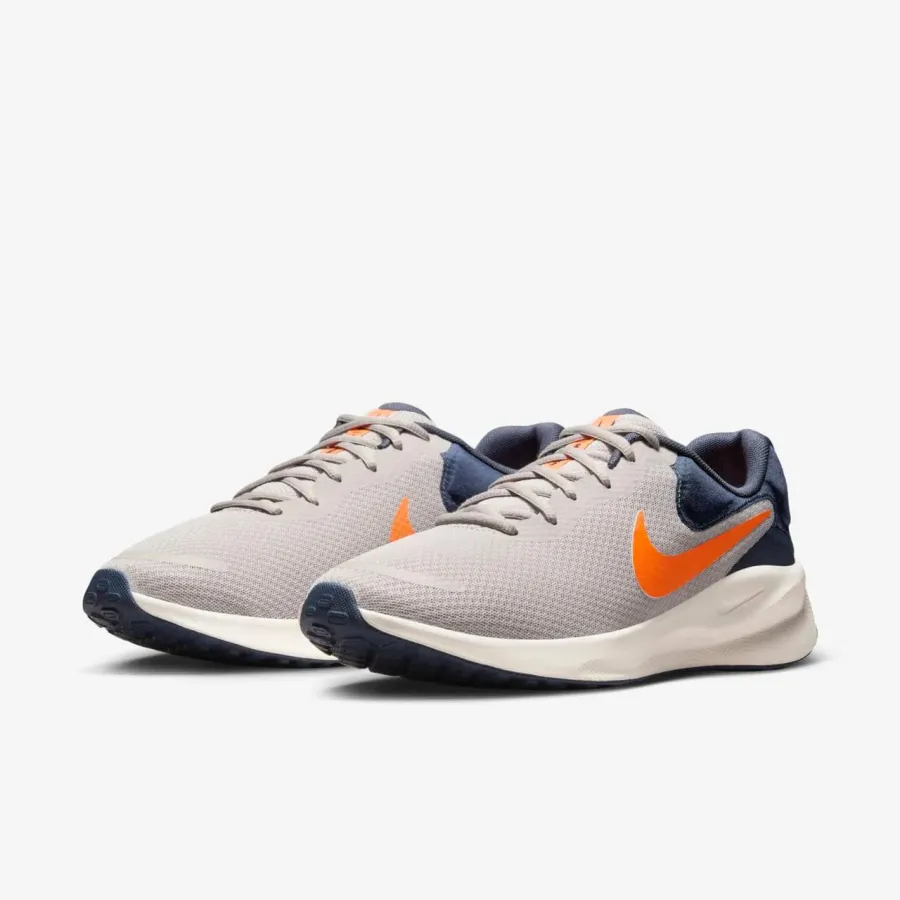 Кросівки Nike Revolution 7 FB2207-009