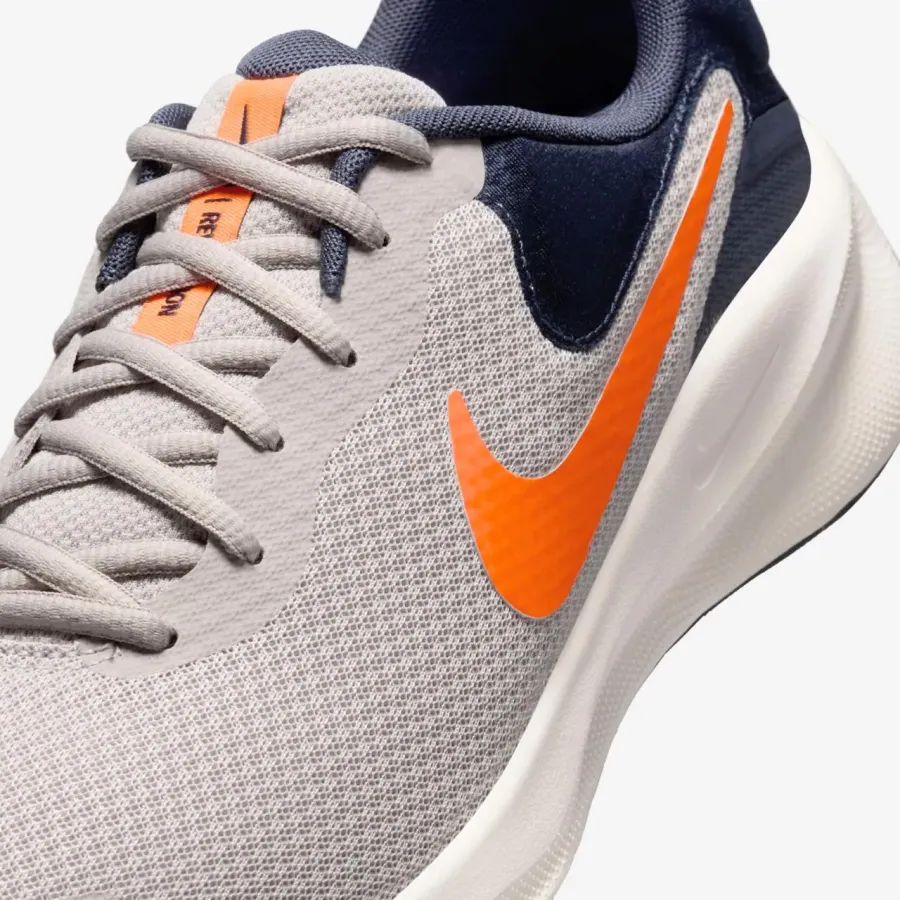 Кросівки Nike Revolution 7 FB2207-009