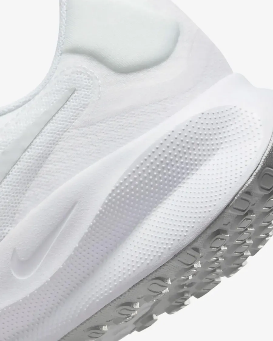 Кросівки Nike Revolution 7 FB2207-100