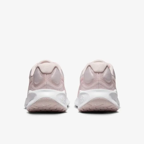 Кросівки Nike Revolution 7 FB2208-600