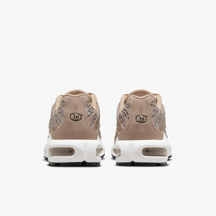 Кросівки Nike Air Max Plus FB2557-200