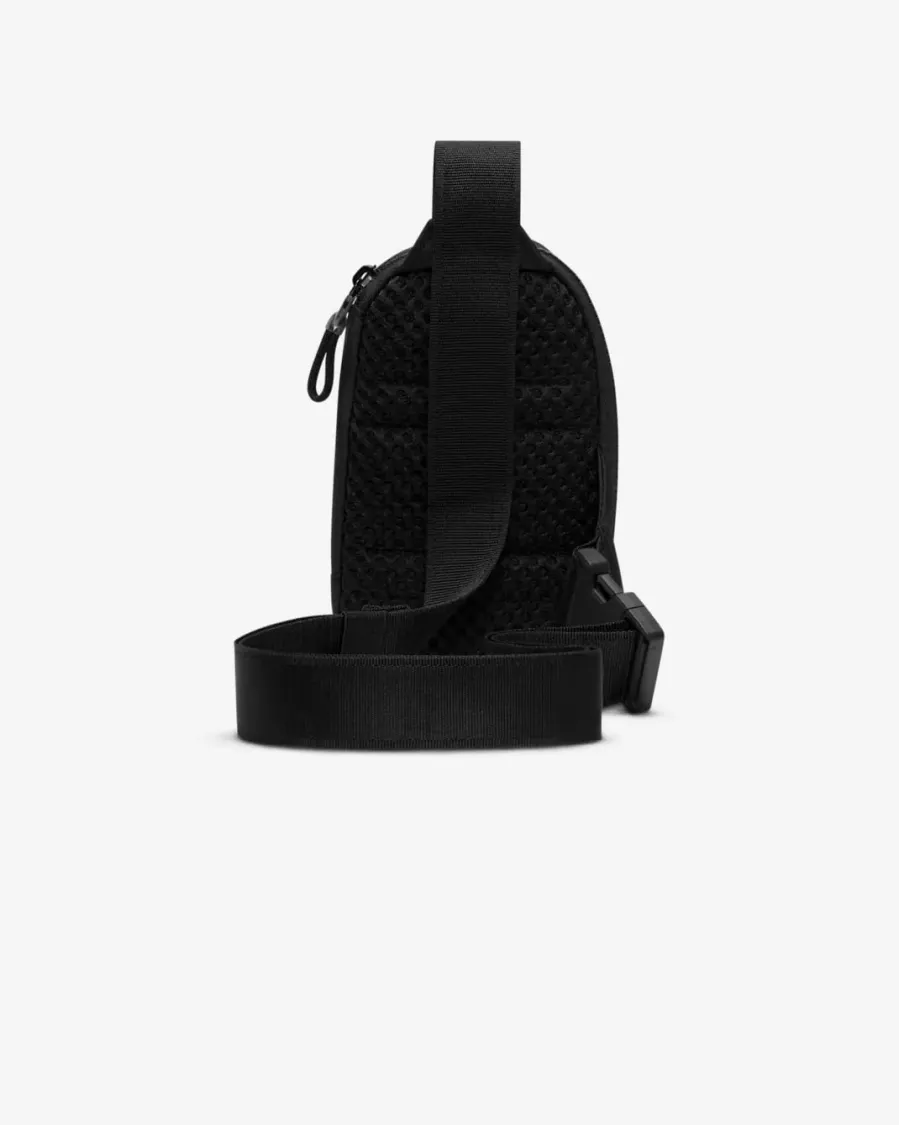 Сумка Nike Sportswear Essentials Crossbody FB2850-010