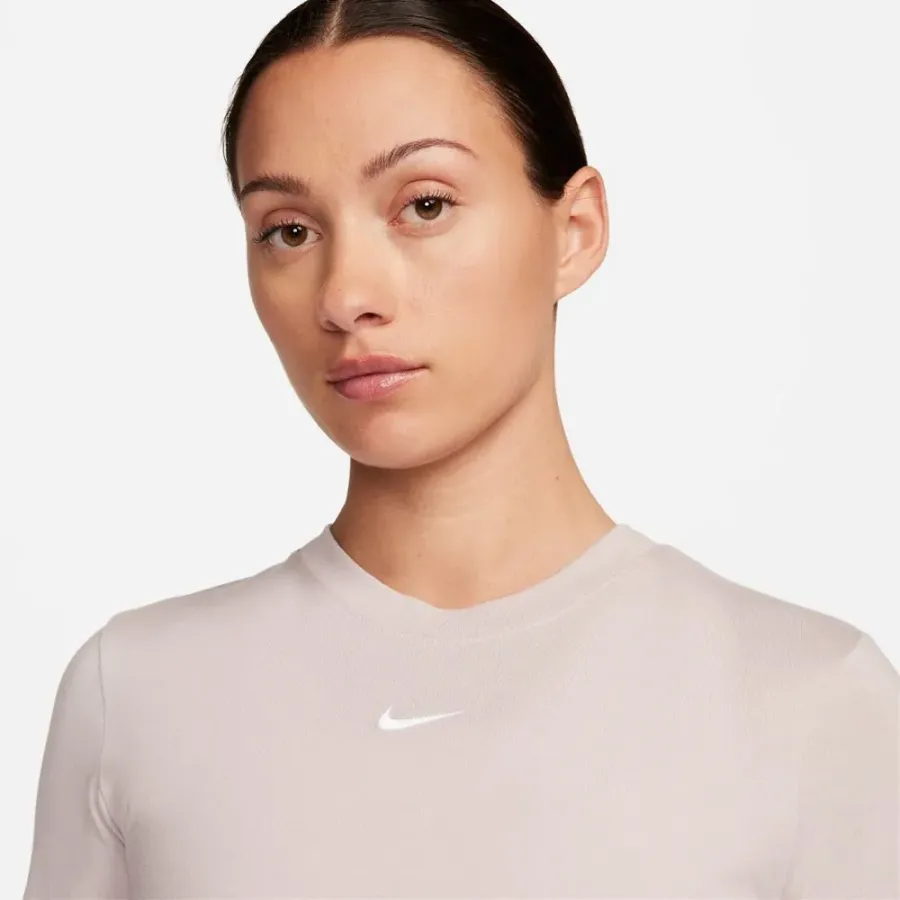 Топ Nike Sportswear Essential Slim Cropped FB2873-019