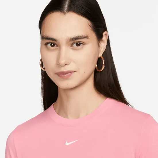 Топ Nike Sportswear Essential Slim Cropped FB2873-611