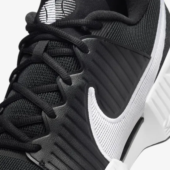 Кросівки Nike GP Challenge Pro HC FB3145-001