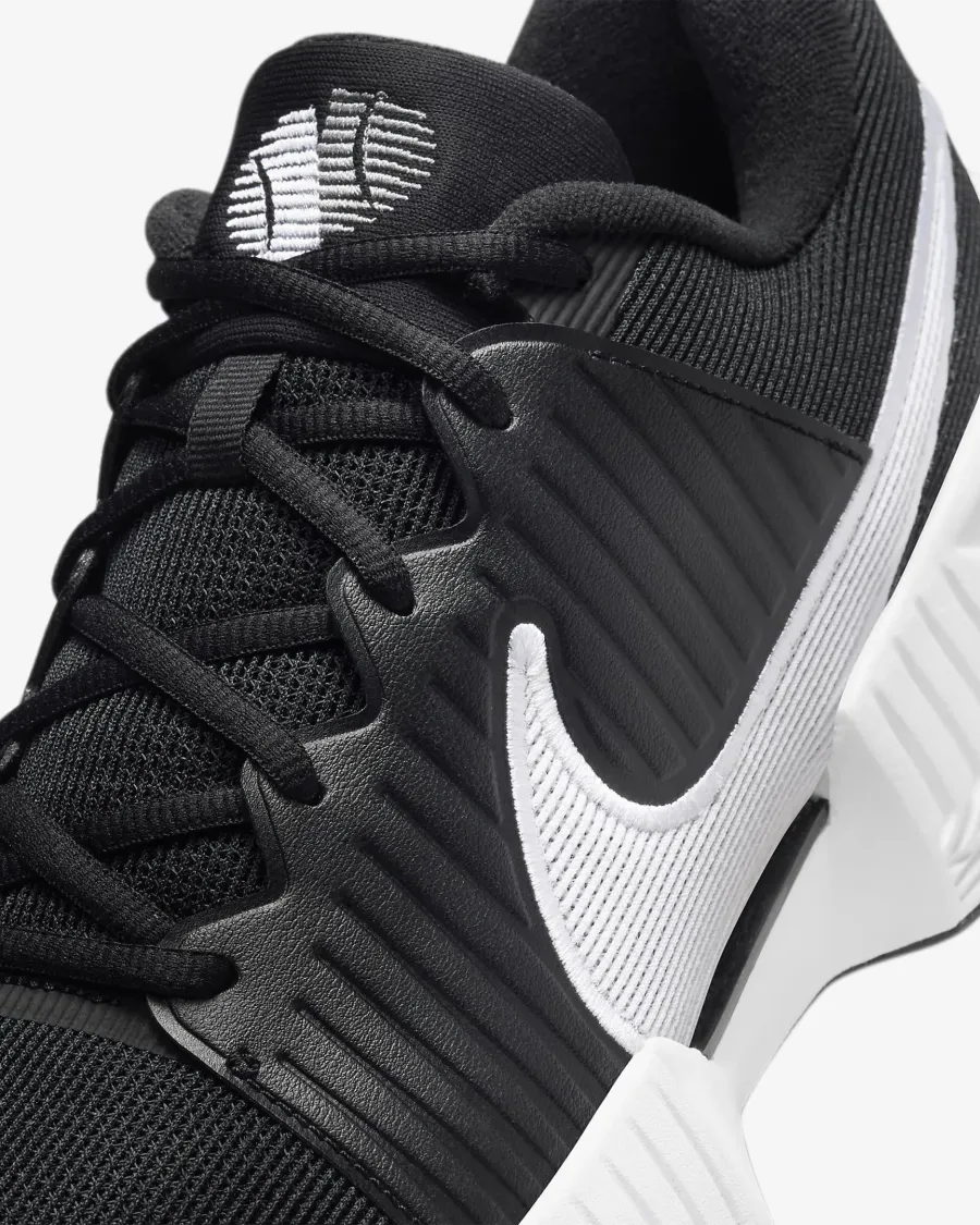 Кросівки Nike GP Challenge Pro HC FB3145-001