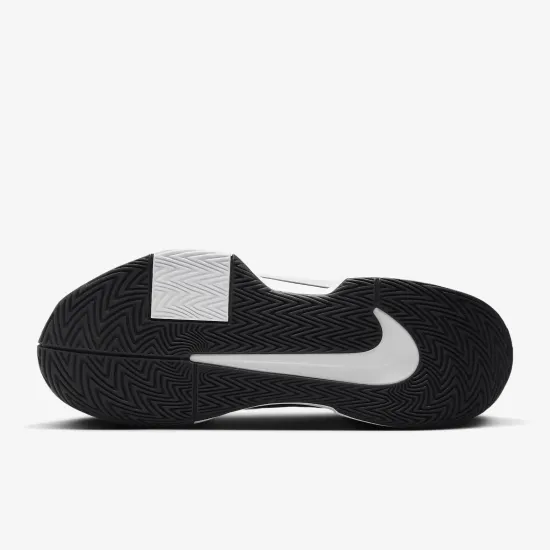 Кросівки Nike GP Challenge Pro HC FB3145-001