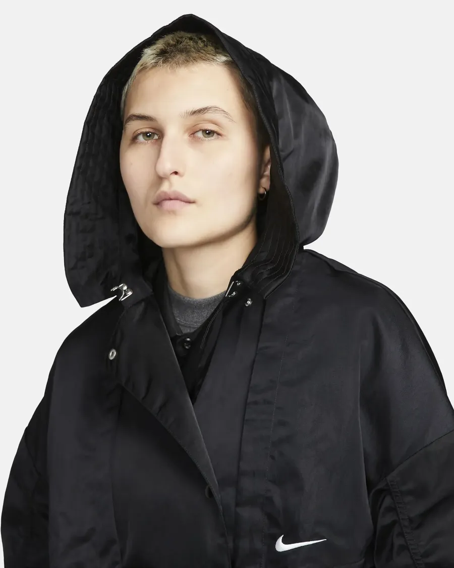 Тренч Nike Sportswear Essentials FB4521-010