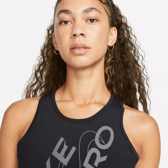 Топ Nike Pro Dri-FIT FB5261-010